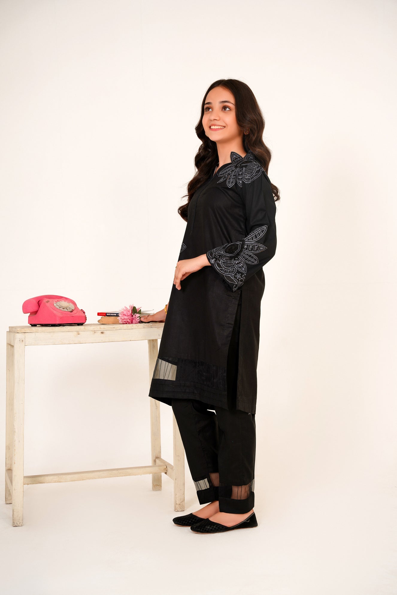 2 PIECE EMBROIDERED LAWN SUIT BLACK POCKET 2110