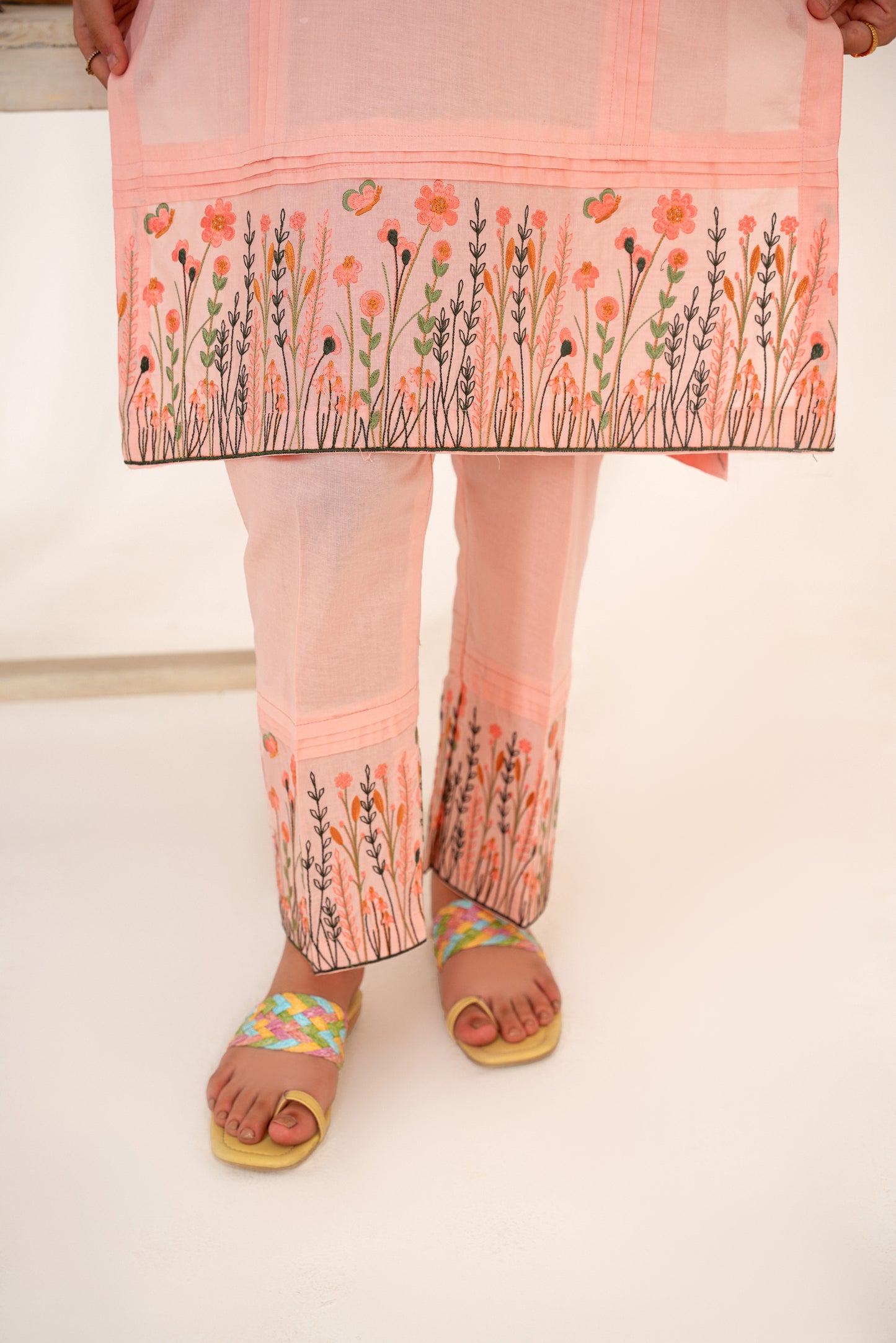 2 PIECE EMBROIDERED LAWN SINGLE BORDER SUIT PEACH 2105