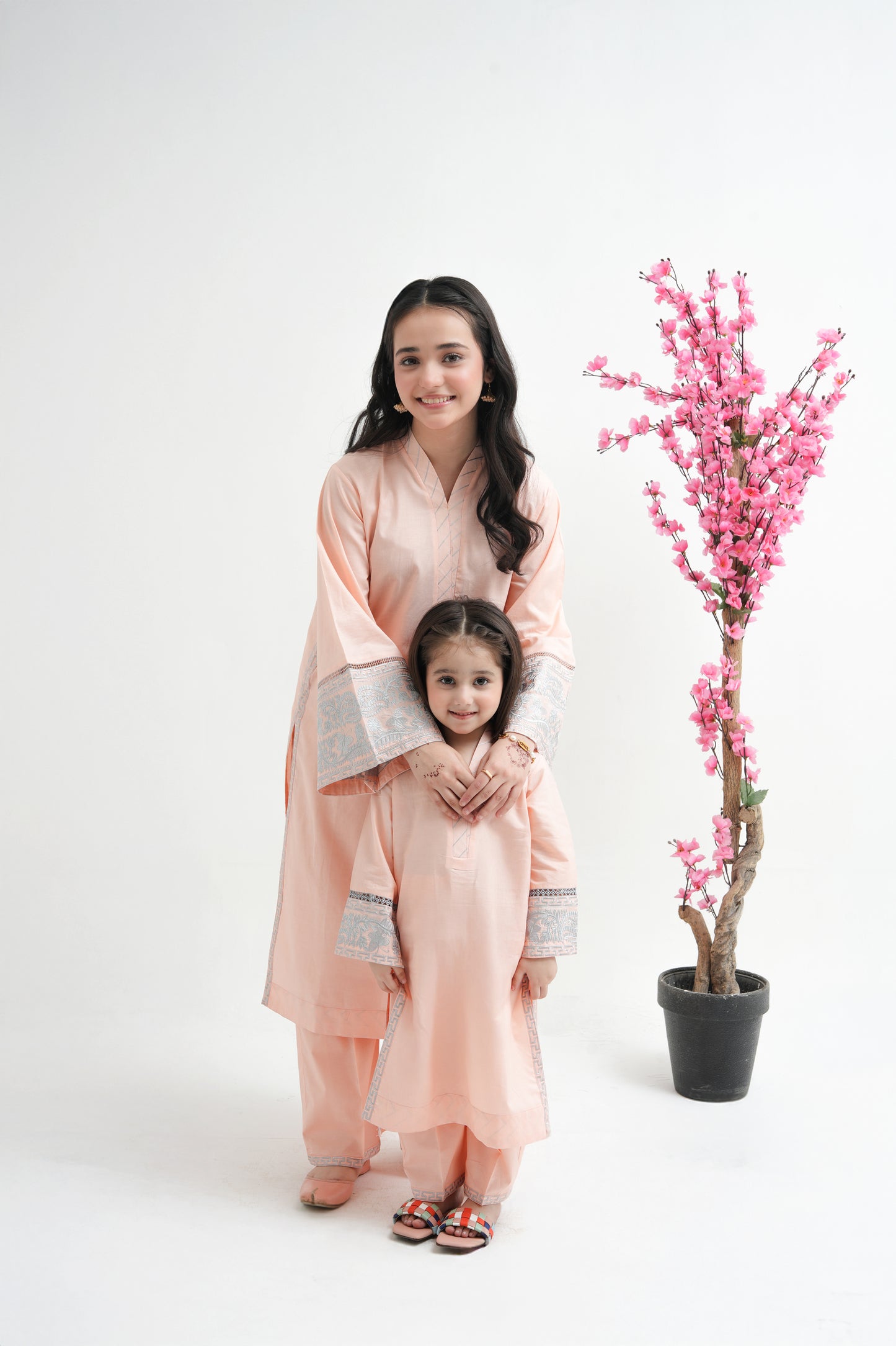 2 PIECE EMRODERED LAWN SUIT PEACH KV-2023
