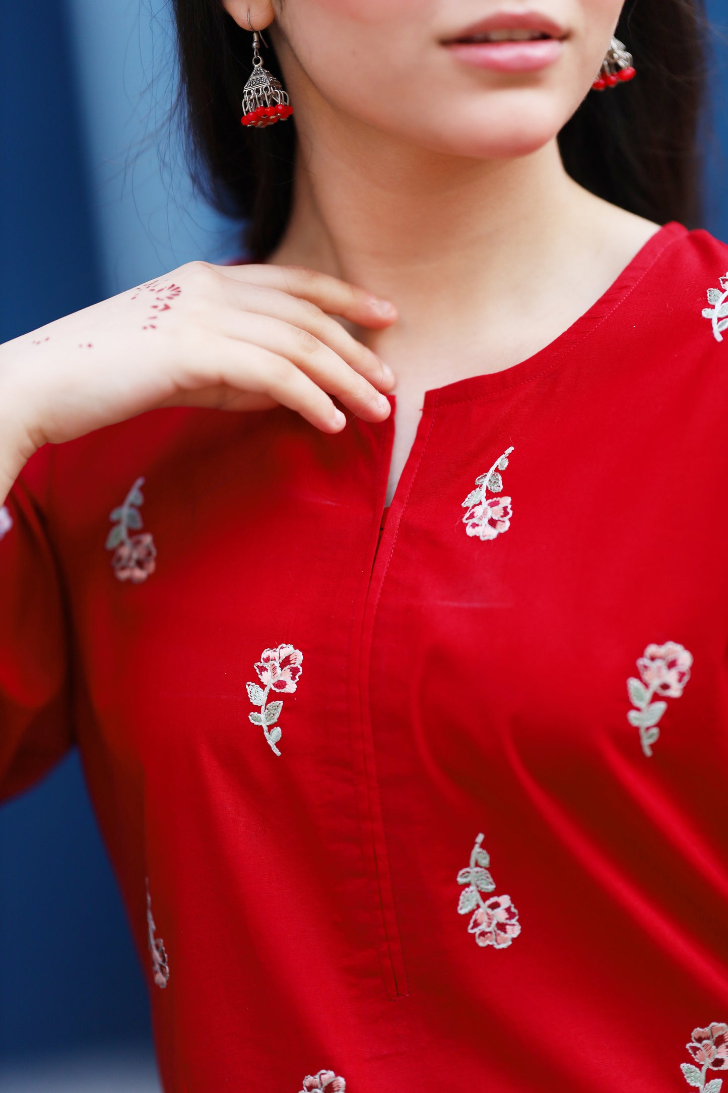 2 PIECE EMBROIDERED LAWN SUIT MAROON KFM-1020