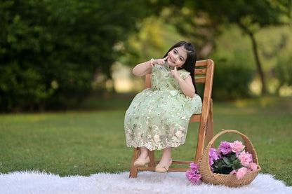 MANDARIN COLLAR FROCK